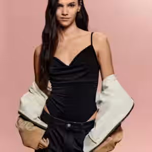 Bershka Drapierter Body Mit Trägern Damen Xs Schwarz