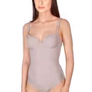 Ein atemberaubender Auftritt gelingt Ihnen mit dem Shape-Body aus der Huber Light-Shape-Serie „Body Essentials“. Er verleiht Ihnen nicht nur eine tolle Figur