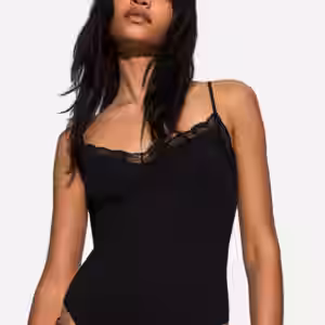 Bershka Body Mit Trägern Und Spitzenkante Damen Xs Schwarz